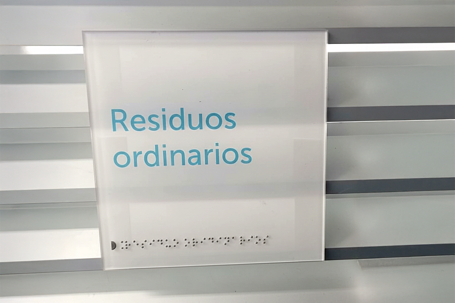 Elanoramos Señalización para invidentes - Ser Digital Full Branding